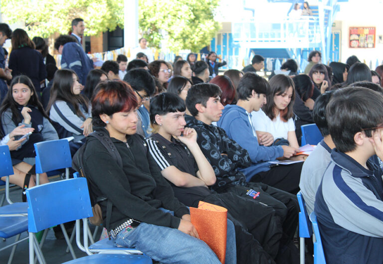 Fortalecer la autorregulación emocional en la adolescencia: el poder de la estrategia ACEPTAS