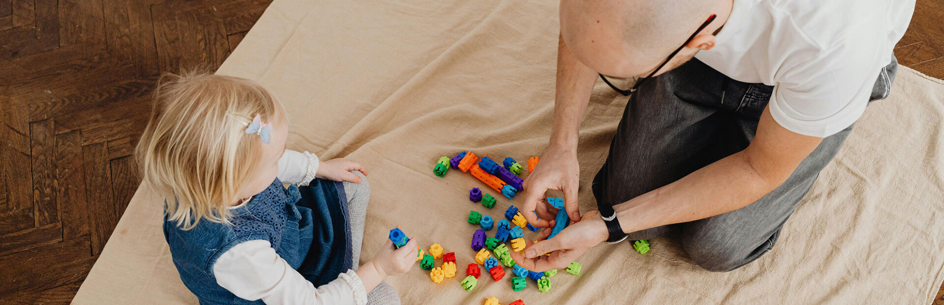 Cinco desaciertos que los adultos suelen cometer al participar en el juego infantil | El Mercurio
