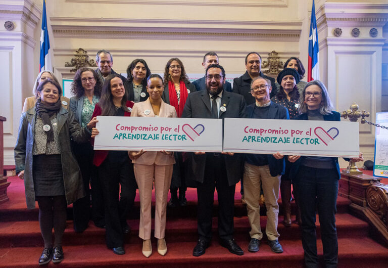 Fundación CAP se suma al Compromiso Nacional por el Aprendizaje Lector Impulsado por la red Por un Chile que Lee