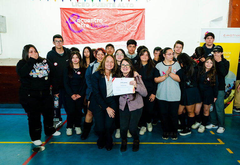 Encuentro Entre Liceos “Impulsores del Cambio”: Una invitación a ser el cambio que quieres en el mundo