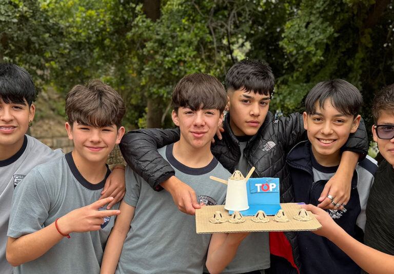 Estudiantes del Liceo Bicentenario San Pedro fortalecen habilidades socioemocionales en Jornadas Experienciales de E-Motiva