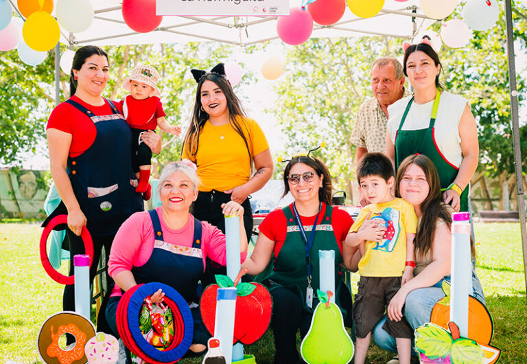 Más de 400 familias de escuelas y jardines infantiles del SLEP Santa Rosa se reunieron en la Fiesta de la Familia de Fundación CAP