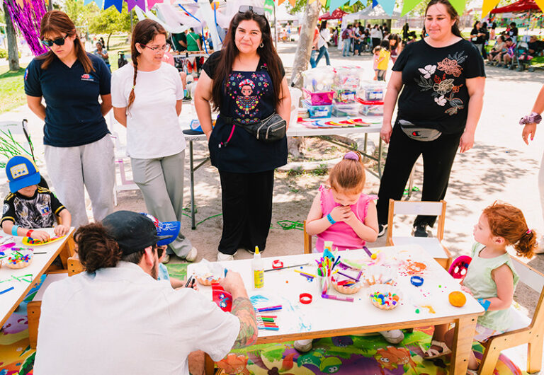 Más de 400 familias de escuelas y jardines infantiles del SLEP Santa Rosa se reunieron en la Fiesta de la Familia de Fundación CAP