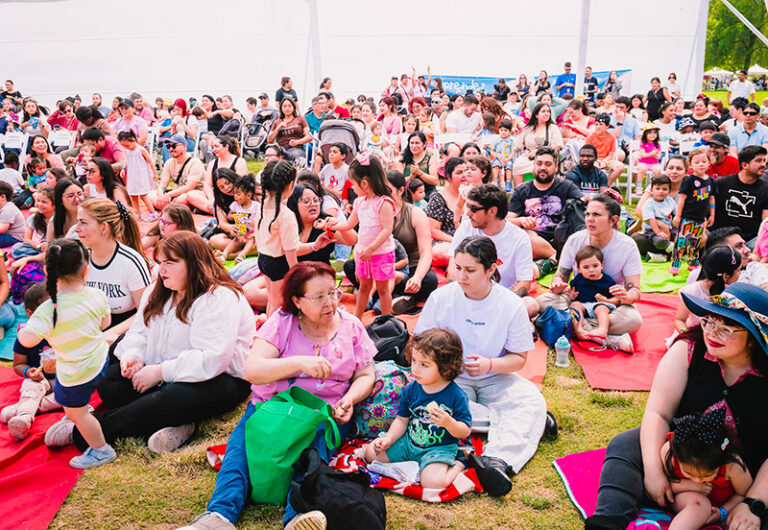 Más de 400 familias de escuelas y jardines infantiles del SLEP Santa Rosa se reunieron en la Fiesta de la Familia de Fundación CAP