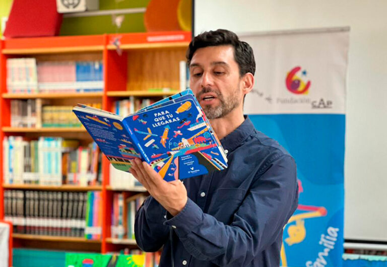 Más de 300 estudiantes de Puente Alto participaron en el ciclo “Visitas de Autor” del Programa Aprender en Familia