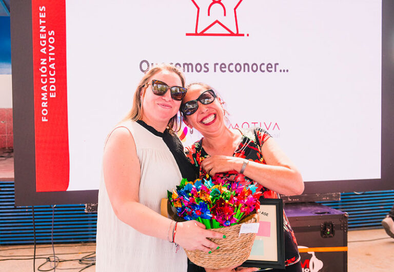 Agentes Educativos de Liceos de Puente Alto con Programa E-Motiva Vivieron su Última Formación