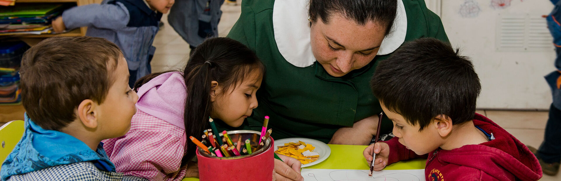 Los primeros años son clave: por qué asistir a la sala cuna y jardín infantil marca la diferencia