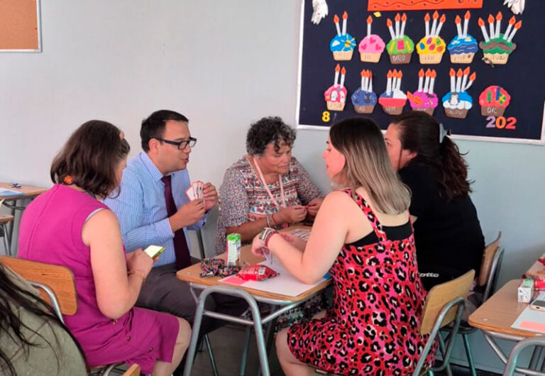 Escuelas de SLEP Santa Rosa y Santa Corina tuvieron su primer módulo formativo del Programa Aprender en Familia