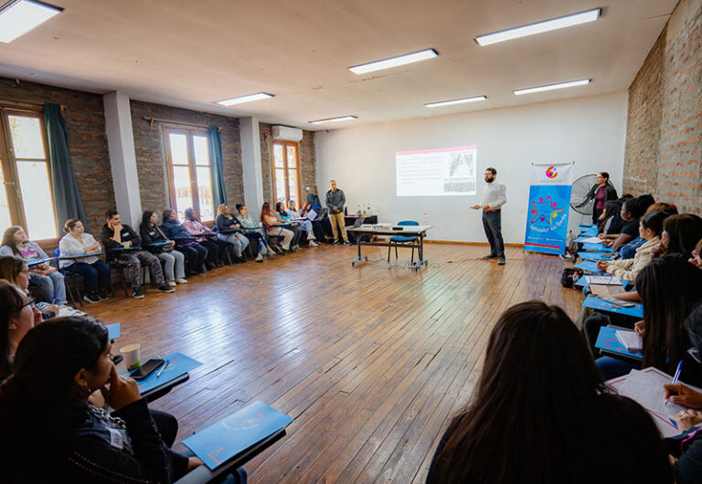 Primera jornada de formación de duplas de monitores de Salas Cuna y Jardines Infantiles del SLEP Del Pino