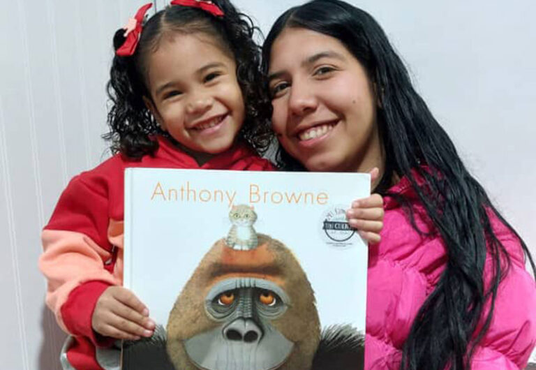 Día del Libro: la lectura en familia, un hábito que acompaña todo el desarrollo educativo