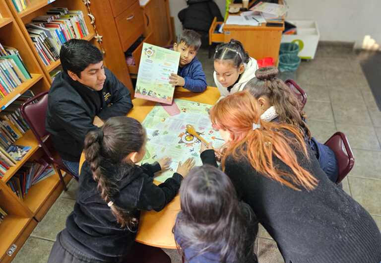 Entrega de Mantel de Palabras año 1