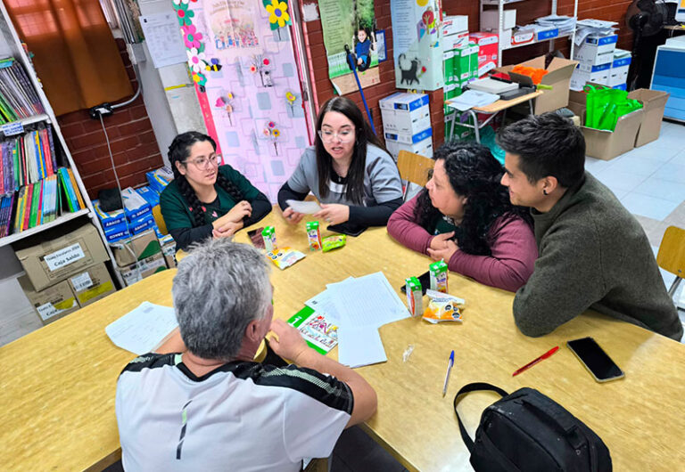 Equipos educativos de SLEP Santa Rosa y Santa Corina en nueva jornada de formación