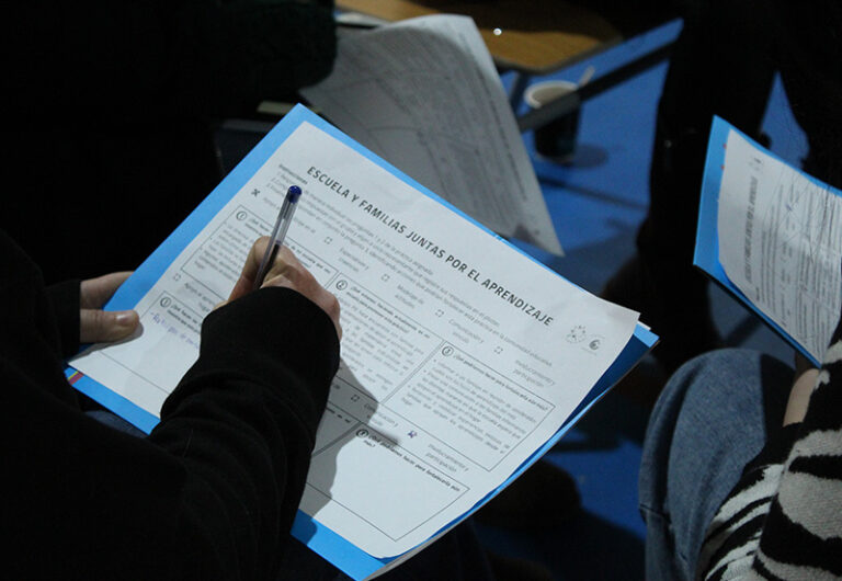 Primera Formación de Equipos Educativos SLEP Santa Corina: “Rol Educativo de las familias en la escuela”