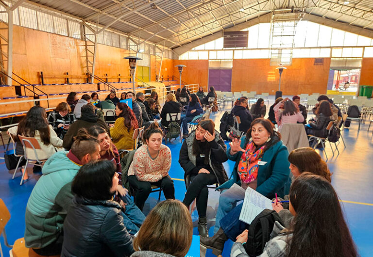 Primera Formación de Equipos Educativos SLEP Santa Corina: “Rol Educativo de las familias en la escuela”