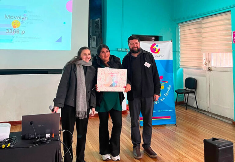 Formación de Equipos Educativos  SLEP Santa Corina: “Narración y lectura en familia”