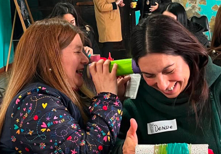 Formación de Equipos Educativos  SLEP Santa Corina: “Narración y lectura en familia”