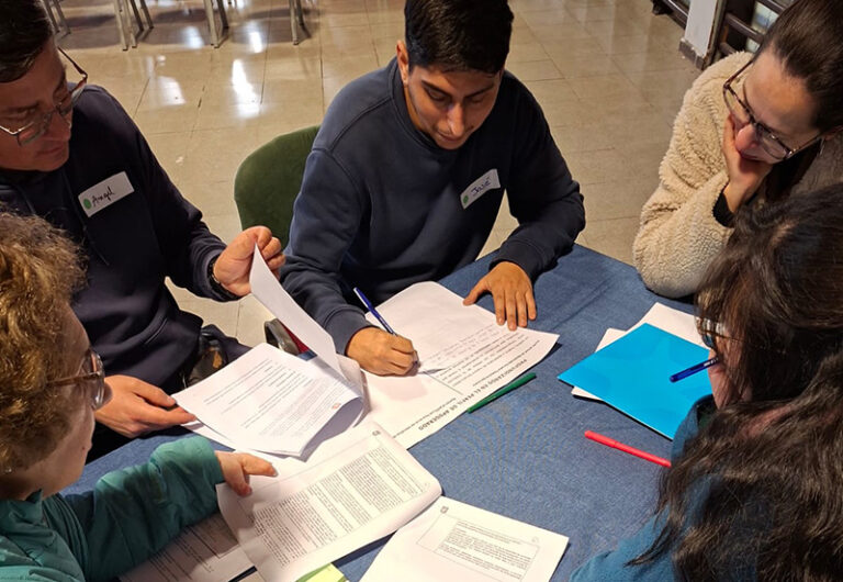 Formación de Equipos Educativos SLEP Santa Rosa: «Rol de las familias en la escuela»