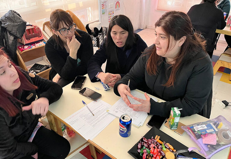 Formación de Equipos Educativos SLEP Santa Rosa: “Participación familiar en la evaluación para el aprendizaje”