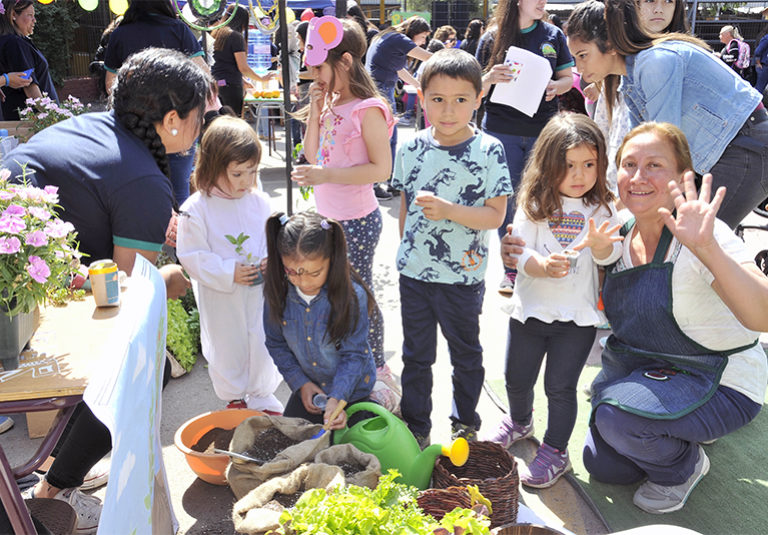 Fundación CAP culmina “Aprender en Familia-Educación Parvularia” en Colina con gran fiesta