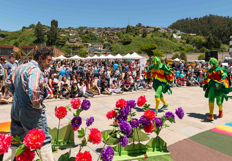 Colorida Fiesta de la familia en Talcahuano