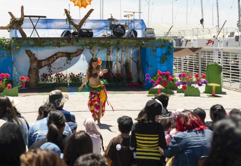 Colorida Fiesta de la familia en Talcahuano