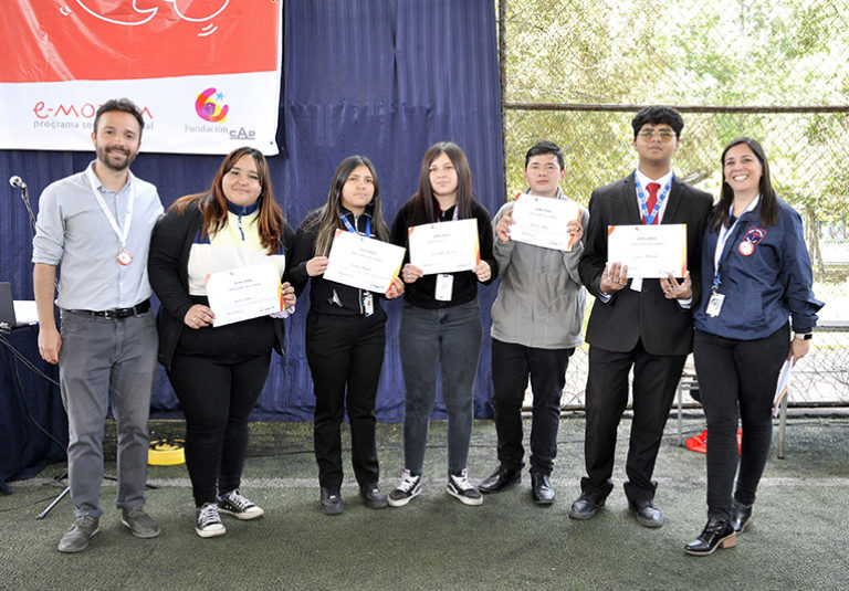 Estudiantes de seis liceos de Puente Alto se reúnen para reflexionar sobre temas socioemocionales a través de proyectos de ayuda social