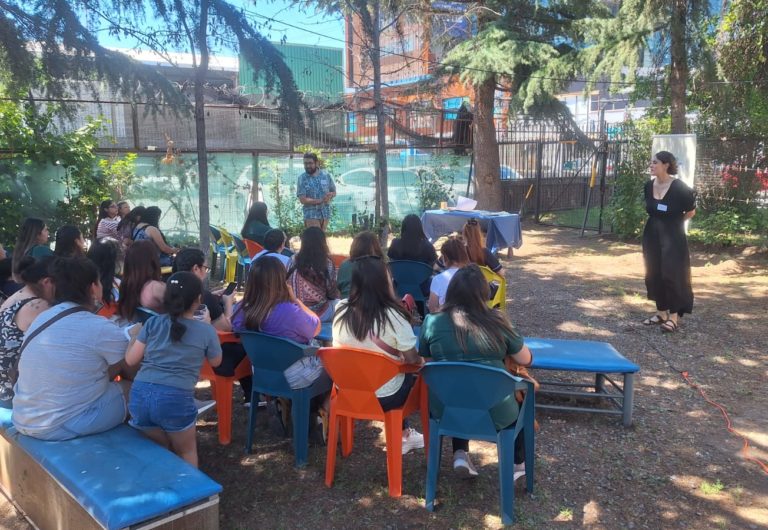 Programa Aprender en Familia-Educación Parvularia- en Puente Alto:  Emotivo encuentro de apoderados monitores que finalizan el Programa